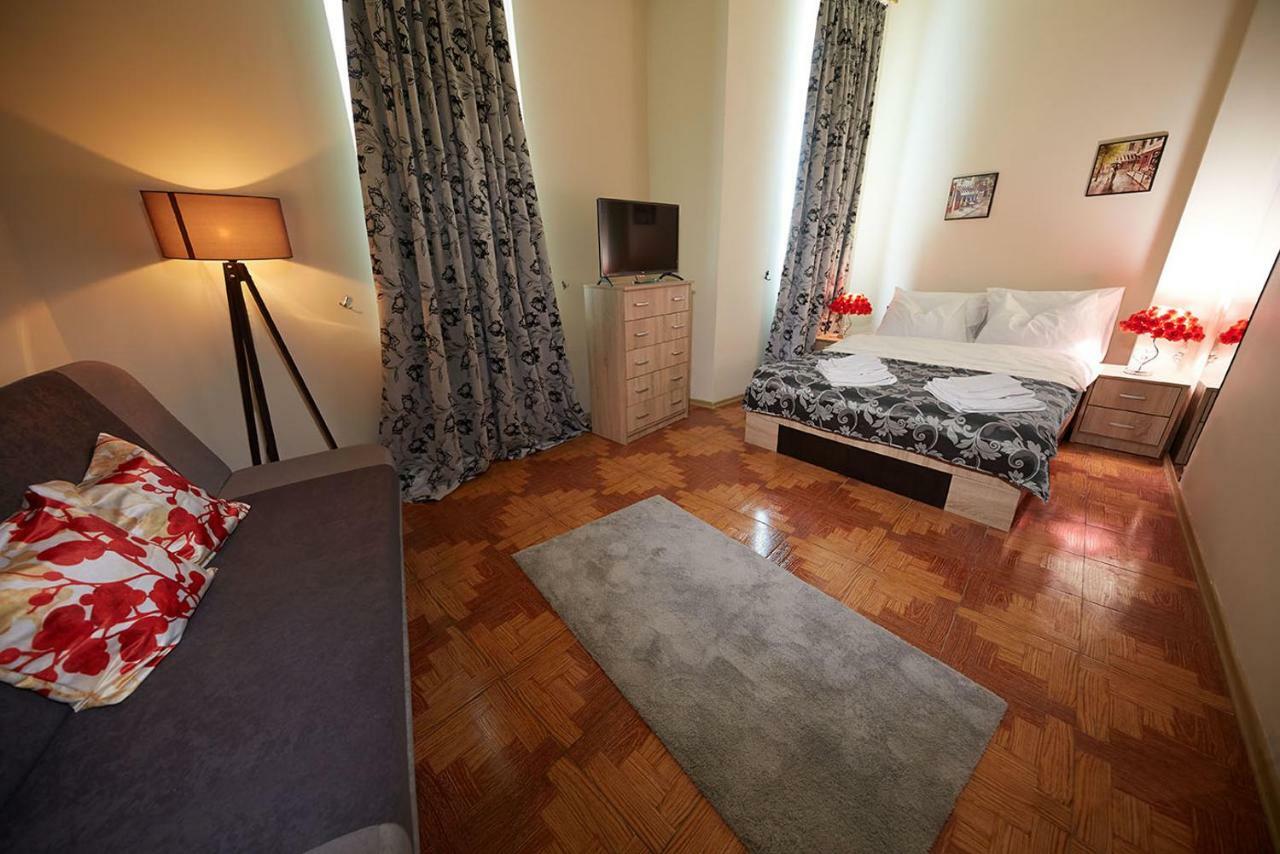 Standard Apartments Bukares Bagian luar foto